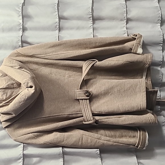 Womens jacket, tan, size large - Picture 3 of 4